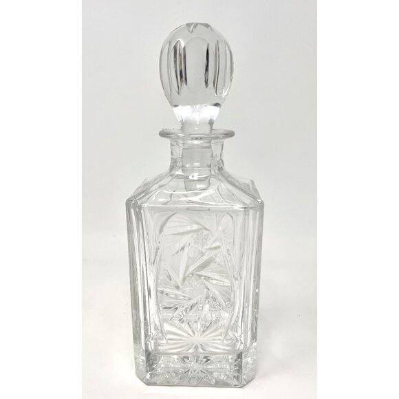 Vintage Hand-Cut Lead Crystal Decanter With Stopper Eleanor Pattern American Cut - Picture 2 of 8